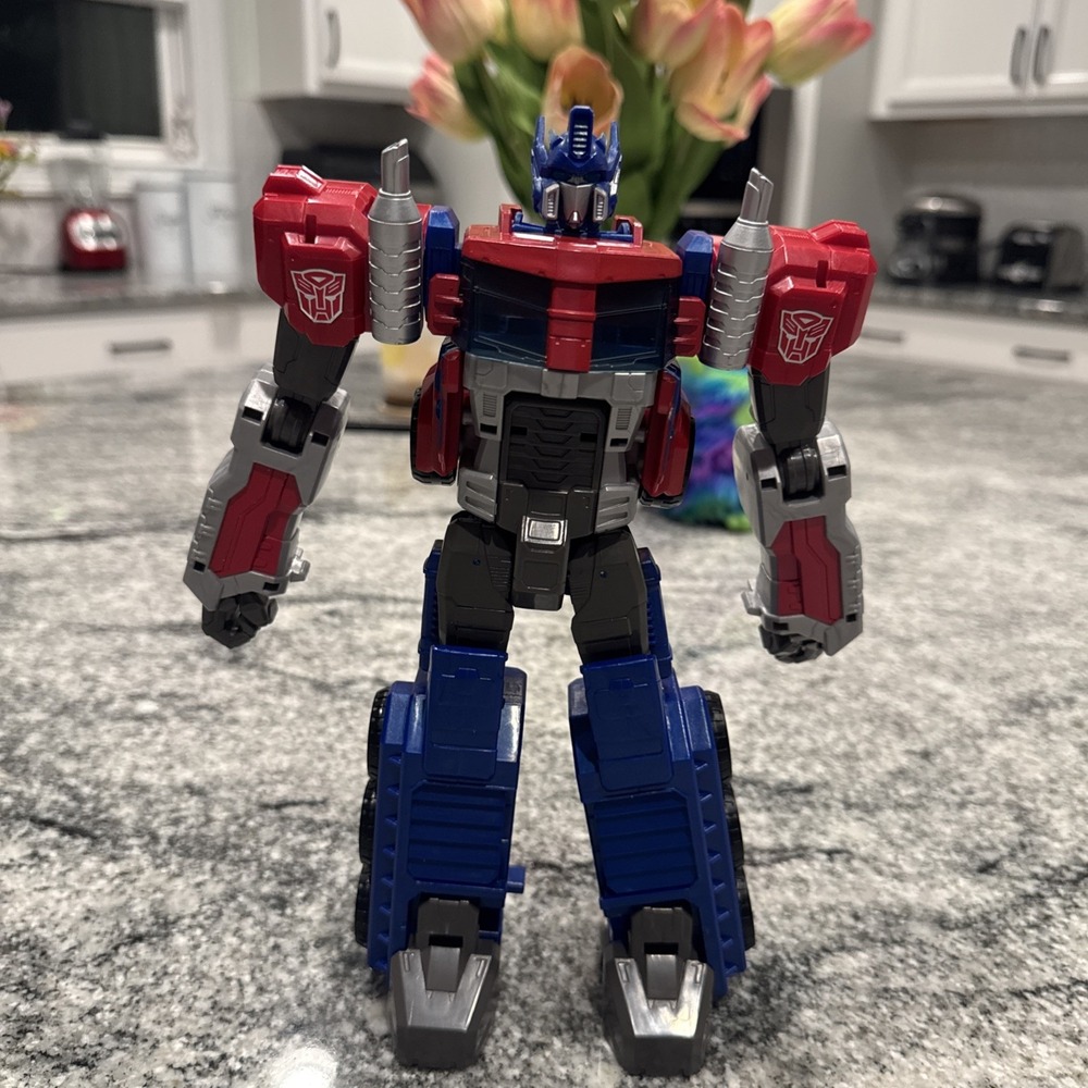 Transformers Cyber Commander Optimus Prime Action Figure 11" Hasbro